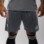 LEGIONY – Nowe spodenki Legia Warszawa Trzeci Komplet na sezon 2025/26 - XS