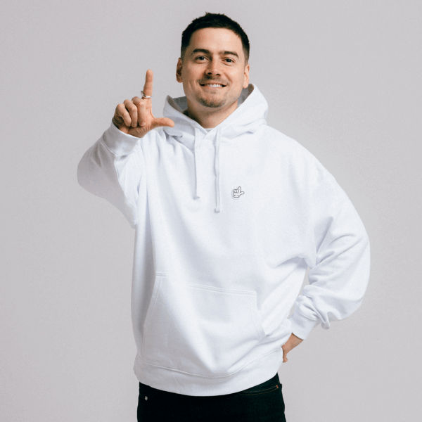 Biała bluza unisex Fundacji Legii – 10 lat pomagania z sercem